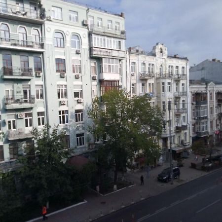 Однокомнатная Шота Руставели Apartamento Kiev Exterior foto